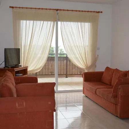 Ithaki Gardens 107 Apartment Paphos