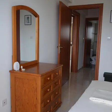 Ithaki Gardens 107 Πάφος