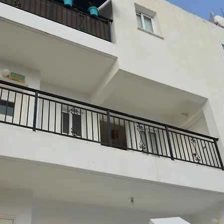 Ithaki Gardens 107 Apartment Paphos